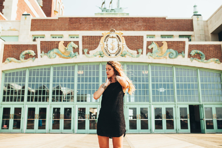 beautiful high school senior pictures at asbury park by Kasey Ivan Photography