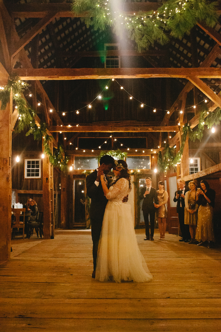 Melody and Glad rustic barn wedding in Bangor Pennsylvania-8