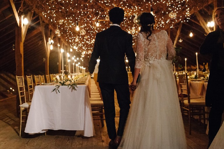 natural rustic barn wedding reception at Windy Hollow Farm in the poconos by Kasey Ivan Photography