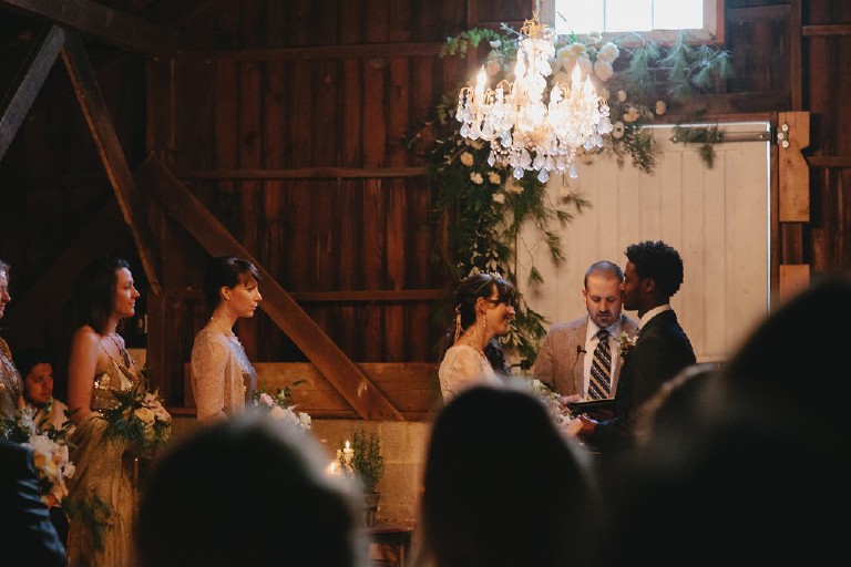 rustic african barn wedding at Windy Hollow Farm in the poconos by Kasey Ivan Photography