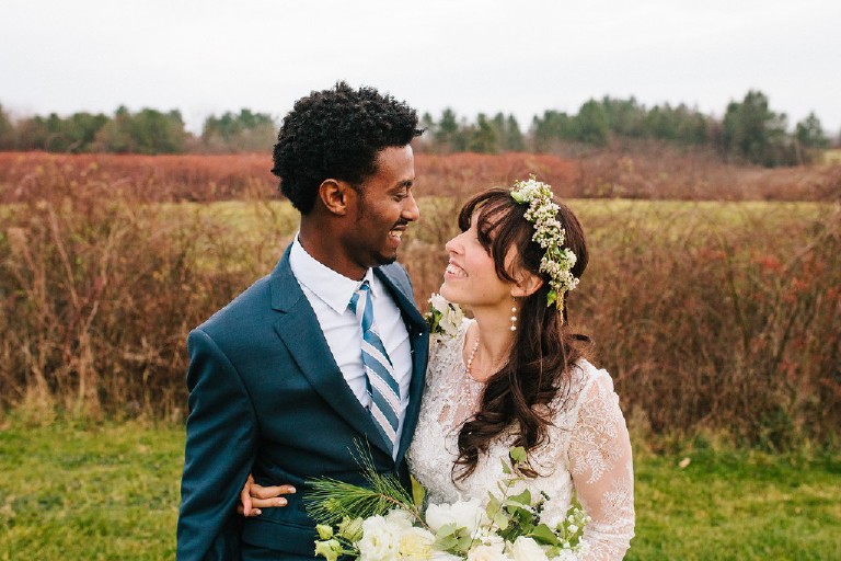 rustic african barn wedding at Windy Hollow Farm in the poconos by Kasey Ivan Photography
