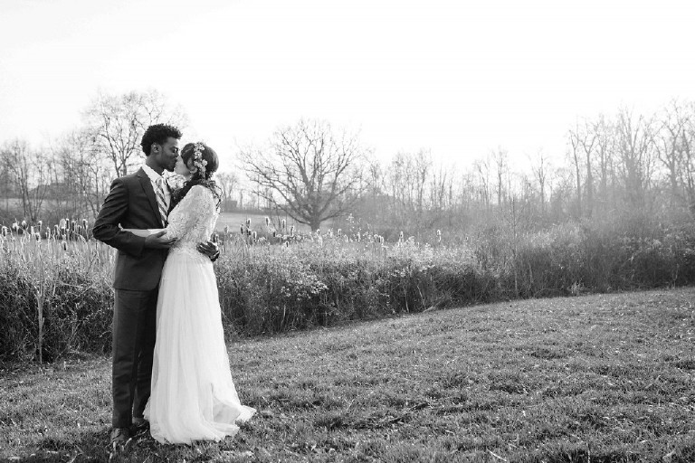 rustic african barn wedding at Windy Hollow Farm in the poconos by Kasey Ivan Photography