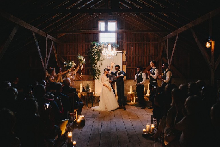 rustic african barn wedding at Windy Hollow Farm in the poconos by Kasey Ivan Photography