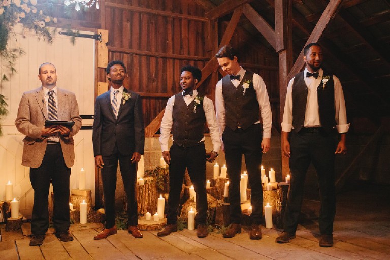 rustic african barn wedding at Windy Hollow Farm in the poconos by Kasey Ivan Photography