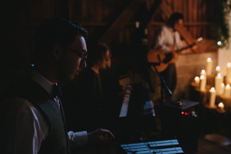 rustic african barn wedding at Windy Hollow Farm in the poconos by Kasey Ivan Photography