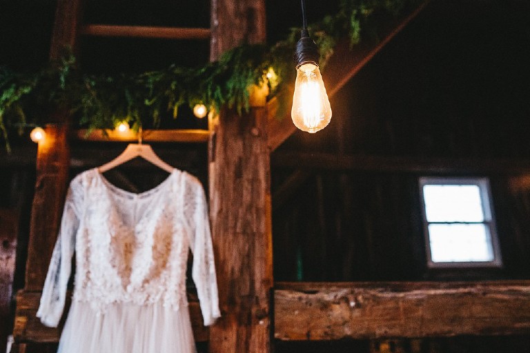 rustic african barn wedding in the poconos by Kasey Ivan Photography