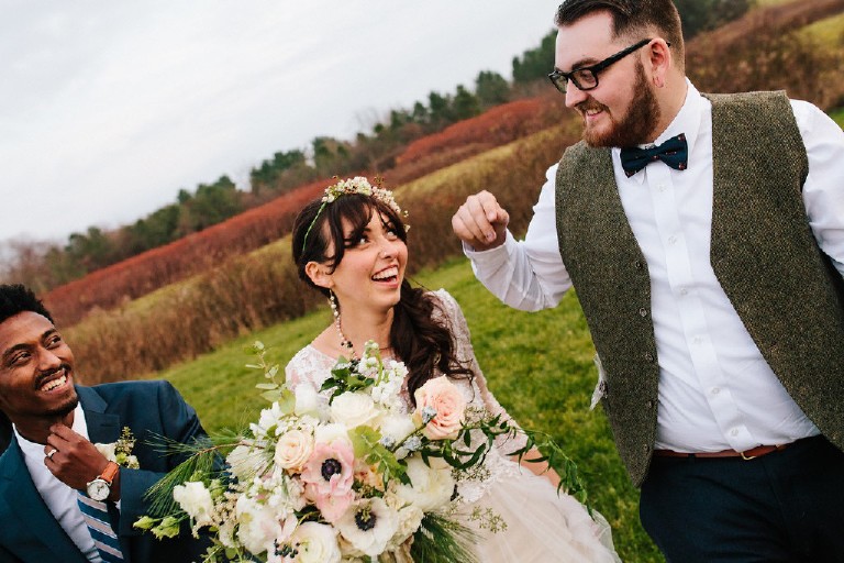 rustic african barn wedding at Windy Hollow Farm in the poconos by Kasey Ivan Photography