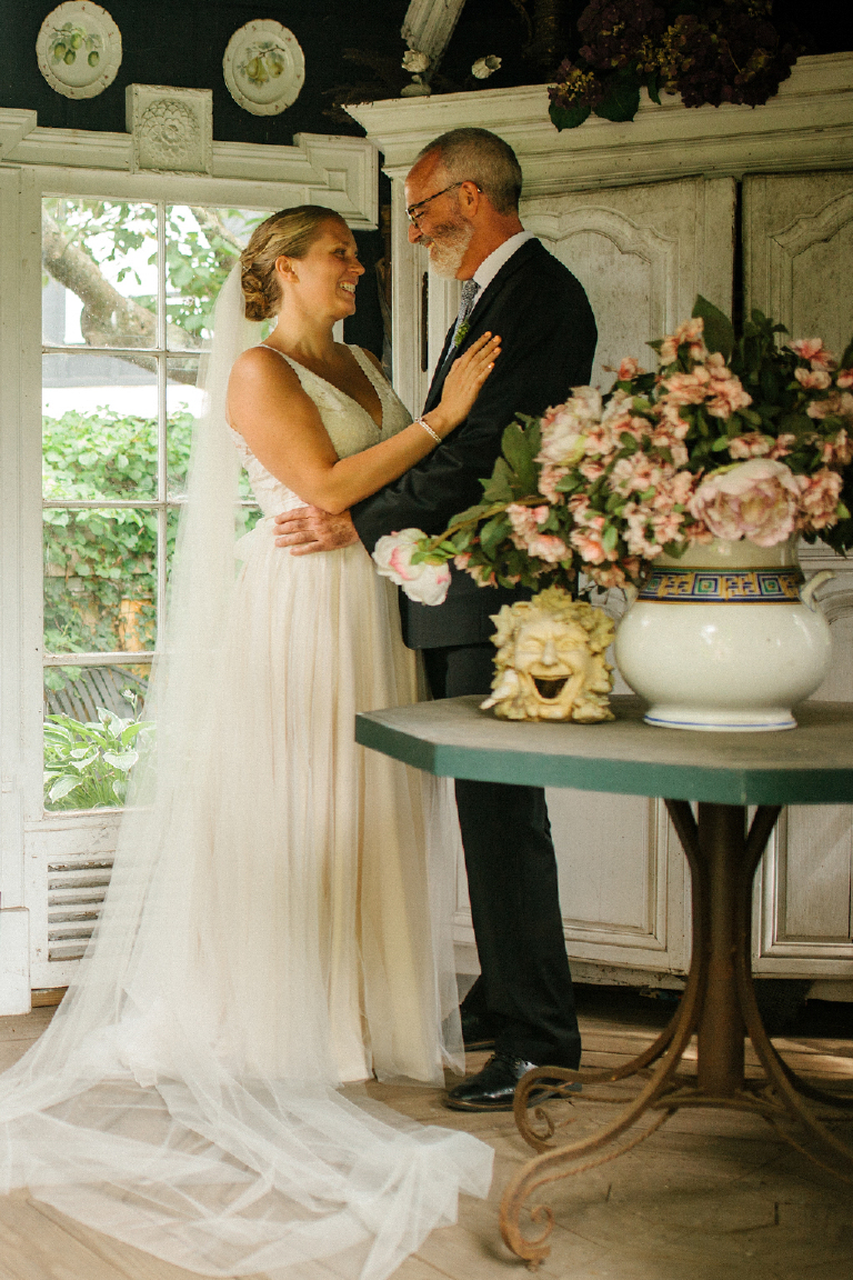 Picture of bride and groom in a rustic room before a wedding at the Porches on the Towpath in New Hope and Lambertville