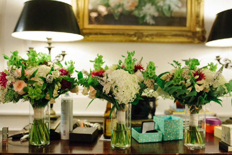 Picture of colorful flowers on a table for a wedding in the porches on the towpath in New Hope Lambertville
