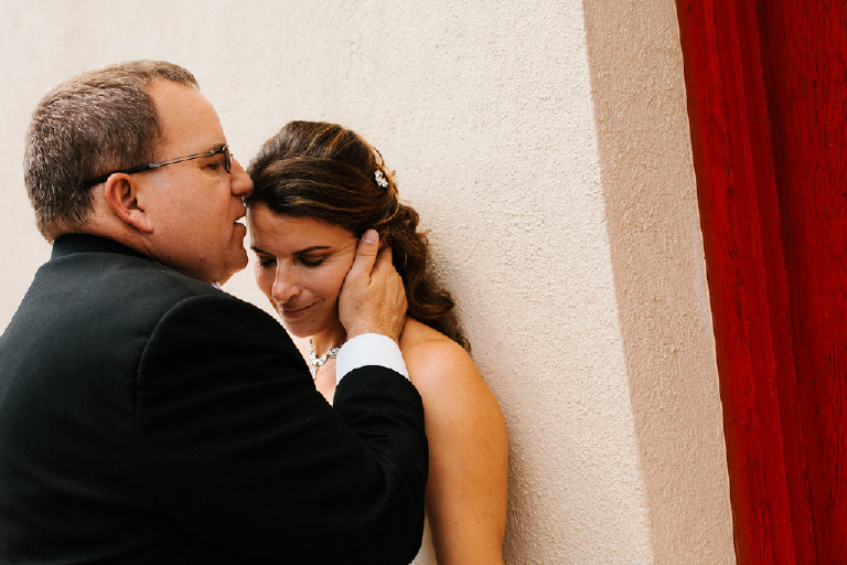 small-intimate-new-hope-and-lambertville-wedding-by-kasey-ivan-photography-45