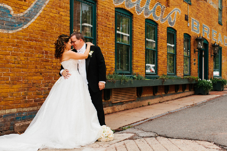small-intimate-new-hope-and-lambertville-wedding-by-kasey-ivan-photography-47