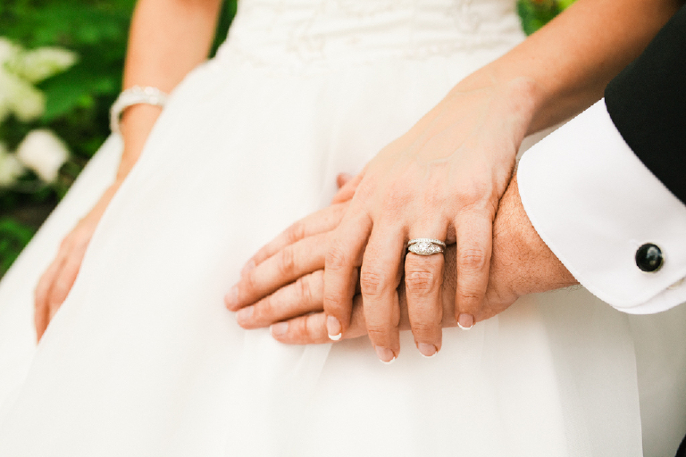small-intimate-new-hope-and-lambertville-wedding-by-kasey-ivan-photography-52