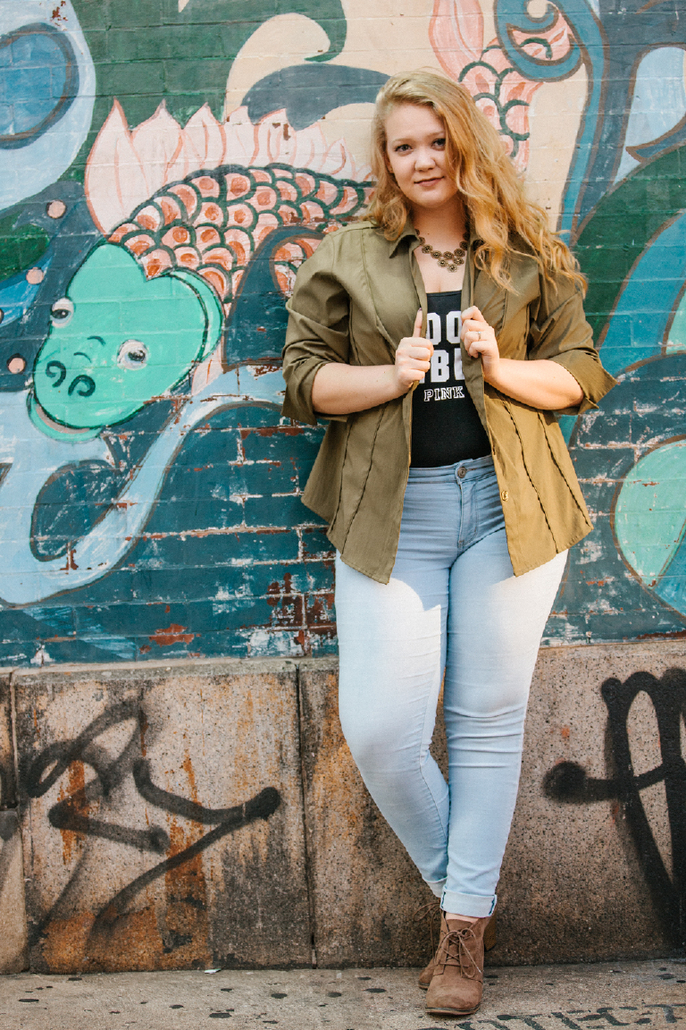 senior-photos-at-fdr-skatepark-and-philadelphia-chinatown-by-new-hope-photographer-kasey-ivan-photography-16