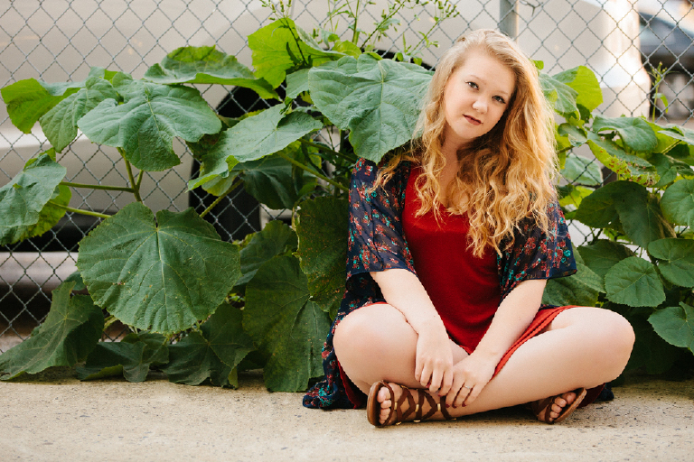 senior-photos-at-fdr-skatepark-and-philadelphia-chinatown-by-new-hope-photographer-kasey-ivan-photography-2