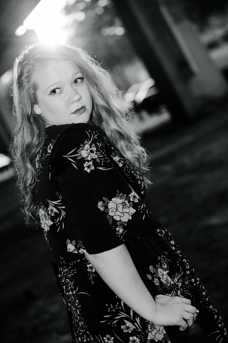 senior-photos-at-fdr-skatepark-and-philadelphia-chinatown-by-new-hope-photographer-kasey-ivan-photography-30