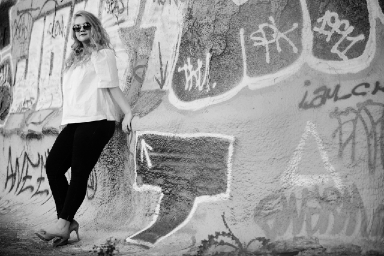 senior-photos-at-fdr-skatepark-and-philadelphia-chinatown-by-new-hope-photographer-kasey-ivan-photography-38