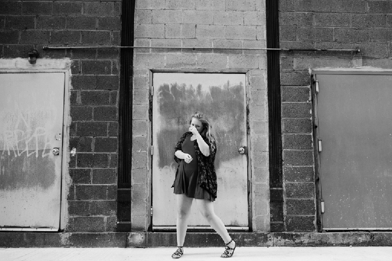 senior-photos-at-fdr-skatepark-and-philadelphia-chinatown-by-new-hope-photographer-kasey-ivan-photography-5