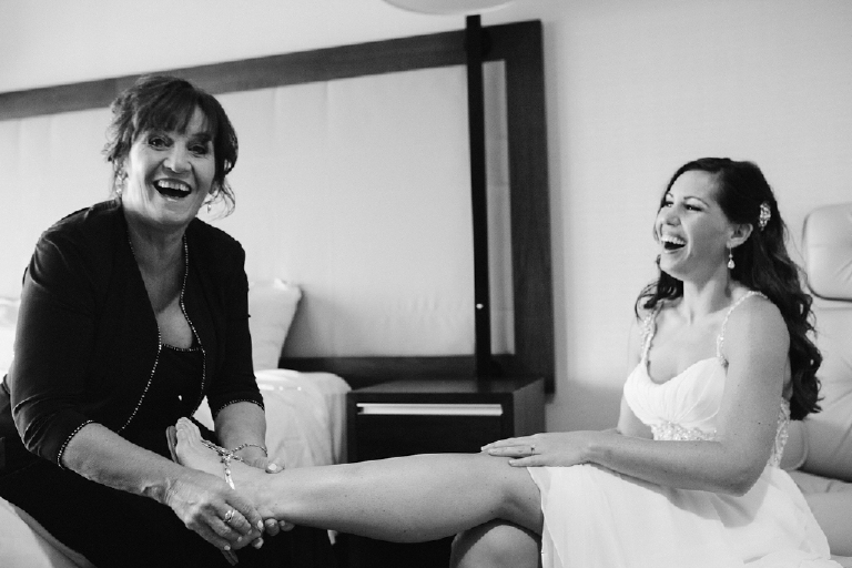 steve-and-kristen-wedding-at-basking-ridge-country-club-by-new-hope-wedding-photographer-kasey-ivan-25