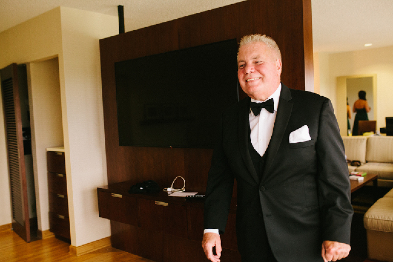 steve-and-kristen-wedding-at-basking-ridge-country-club-by-new-hope-wedding-photographer-kasey-ivan-28