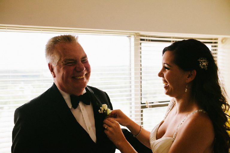 steve-and-kristen-wedding-at-basking-ridge-country-club-by-new-hope-wedding-photographer-kasey-ivan-32