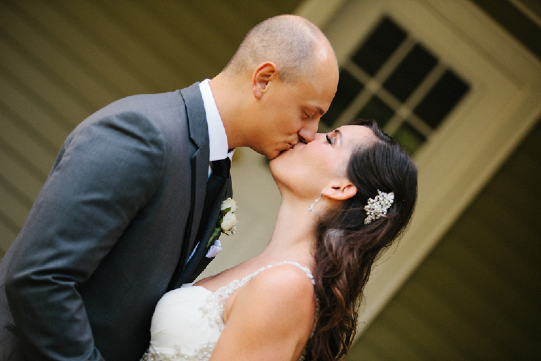 steve-and-kristen-wedding-at-basking-ridge-country-club-by-new-hope-wedding-photographer-kasey-ivan-47