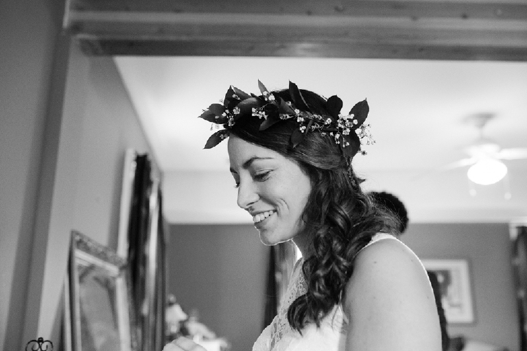 kam-and-kat-rustic-rainy-barn-wedding-in-bangor-pennsylvania-by-kasey-ivan-photography-15