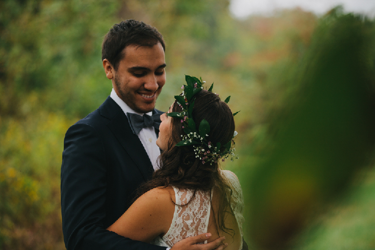 kam-and-kat-rustic-rainy-barn-wedding-in-bangor-pennsylvania-by-kasey-ivan-photography-22