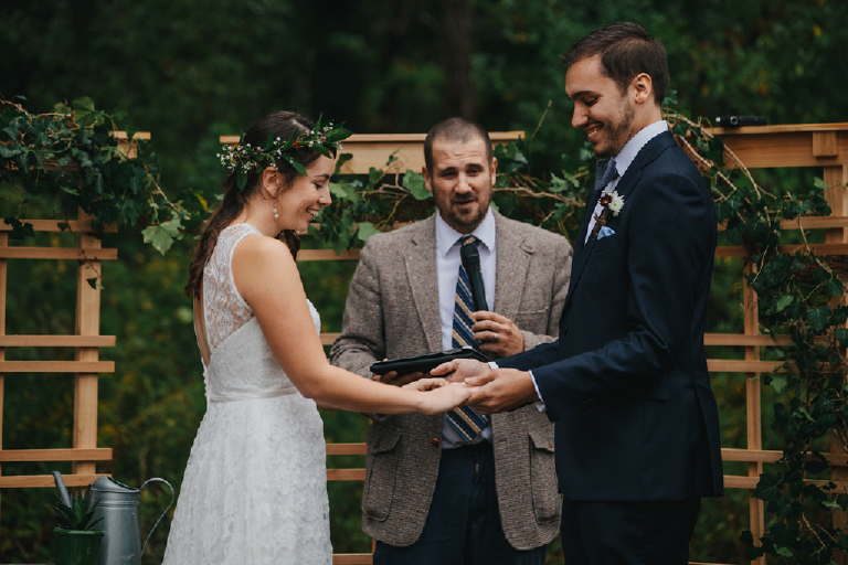 kam-and-kat-rustic-rainy-barn-wedding-in-bangor-pennsylvania-by-kasey-ivan-photography-50