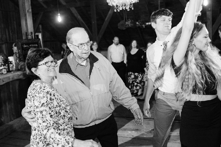 kam-and-kat-rustic-rainy-barn-wedding-in-bangor-pennsylvania-by-kasey-ivan-photography-93